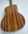 Kai KCI-30M z pokrowcem (ukulele koncertowe)