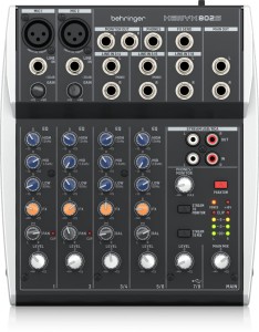 Behringer XENYX 802S – kompaktowy analogowy mikser audio 8-kanałowy